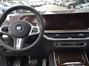 BMW X7 SUV Facelifting 3.0 40d 352KM 2025 xDrive40d Sport Suv 3.0 (352KM) 2025, zdjęcie 10