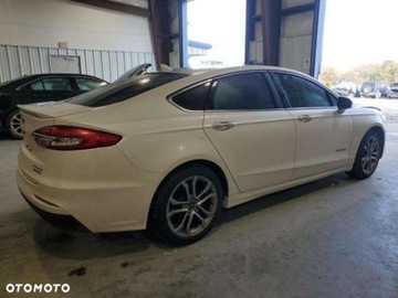 Ford Mondeo V 2019 Ford Mondeo Ford Mondeo 2.0 Hybrid Titanium, zdjęcie 3