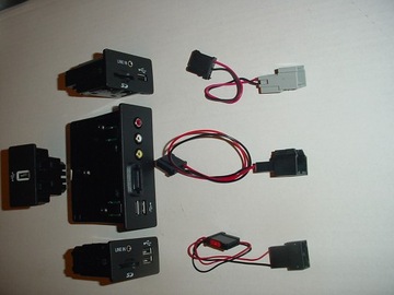 Ford HUB 8 ~ 12-контактный адаптер SYNC2 -> USB SYNC3