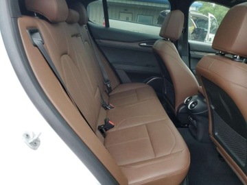 Alfa Romeo Stelvio SUV Facelifting 2.0 Turbo 280KM 2023 Alfa Romeo Stelvio 2023r. 4x4, 2.0L 2.0 Benzyna 280KM, zdjęcie 9