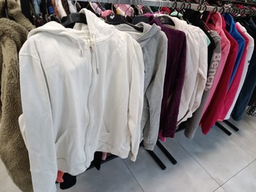 женские/мужские толстовки 16,99 зл./кг 1 тип/опт, сортировка по весу