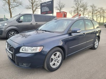 Volvo V50 1.6 D2 115KM 2011 Volvo V50 1.6D 115KM Full Opcja Sprowadzony