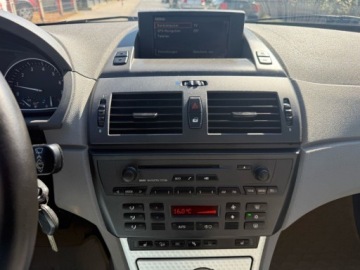 BMW X3 E83 2004 BMW X3 AUTOMAT XENONY JASNE SKORY KLIMATYZACJA PARKTRONIC PANORAMADACH 3.0, zdjęcie 13