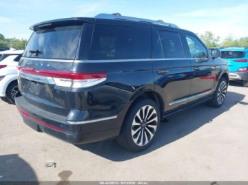 Lincoln Navigator III 2024 Lincoln Navigator Reserve 4x4, po gradobiciu 3.5 Benzyna 440KM, zdjęcie 5