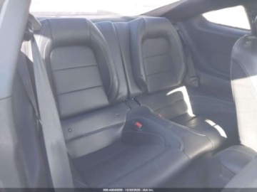 Ford Mustang VI Fastback Facelifting 5.0 Ti-VCT 450KM 2022 Ford Mustang Gt Premium Fastback 2022 5.0 Benzyna 450KM, zdjęcie 12