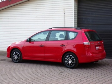 Hyundai i30 I CW Facelifting 1.4 DOHC 109KM 2010 Hyundai i30 Klimatyzacja / Gwarancja / 1.4 / 109KM, zdjęcie 15