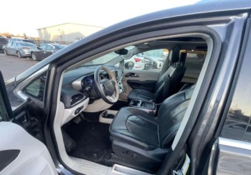 Chrysler Pacifica II 2017 Chrysler Pacifica 2017 Chrysler Pacifica PLATINUM - w POLSCE po oplatach i, zdjęcie 16