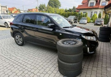 Suzuki Vitara III SUV Facelifting 1.4 BoosterJet 140KM 2019 Suzuki Vitara 1,4 140KM 4x4 Serwis Kola lato zima 1.4 Benzyna 140KM, zdjęcie 5