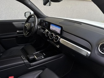Mercedes GLB SUV 2.0 200d 150KM 2021 Mercedes-Benz GLB 200, zdjęcie 16