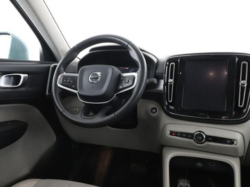 Volvo XC40 Crossover 2.0 D3 150KM 2019 Volvo XC 40 automat full LED półskóra klima, zdjęcie 15