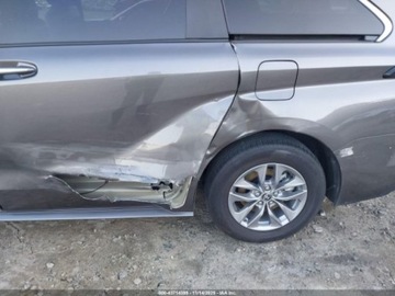 Toyota Sienna III 2024 Toyota Sienna Toyota Sienna XLE FWD 8-Passenger 2.5 Benzyna 189KM, zdjęcie 10