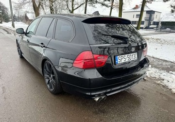 BMW Seria 3 E90-91-92-93 Limuzyna E90 325i (3.0) 218KM 2009 BMW Seria 3 325I 3.0, bezwypadkowy, panorama, xenon 3.0 Benzyna 218KM, zdjęcie 4