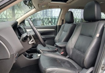 Mitsubishi Outlander III 2015 Mitsubishi Outlander Outlander PHEV Instyle NAVI Vat Marza Bezwypadkow, zdjęcie 6