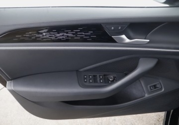 Volkswagen Passat B8 Variant Facelifting 2.0 TDI SCR 150KM 2025 Volkswagen Passat diesel, automatyczna, napęd prze, zdjęcie 21