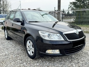 Skoda Octavia II Kombi 1.2 TSI 105KM 2011 Škoda Octavia Skoda Octavia LIFT Climatronic Navi, zdjęcie 2