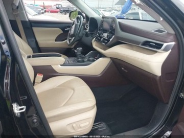 Toyota Highlander III 2022 Toyota Highlander Toyota Highlander XLE 3.5 Benzyna 295KM, zdjęcie 6