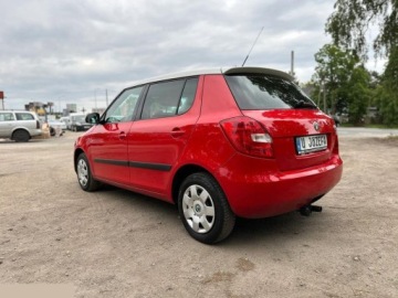 Skoda Fabia II Hatchback 1.2 i HTP 12V 70KM 2009 Skoda Fabia 1.2 12V Sport 70KM 2009r, zdjęcie 9