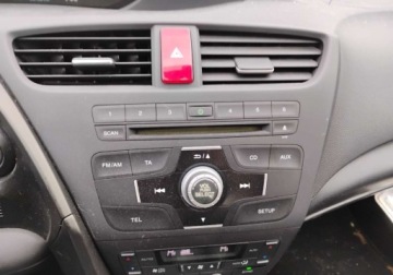 Honda Civic IX Hatchback 5d 1.6 i-DTEC 120KM 2013 Honda Civic 2013r, 1.6 Diesel. Uszkodzony lewy przod i tyl. 1.6 Diesel, zdjęcie 13