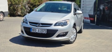 Opel Astra H Hatchback 5d 1.4 TWINPORT ecoFLEX 90KM 2013 Opel Astra 1,4 90KM Led Super Stan Raty Oplaty Gwarancja ASO 1.4 Benzyna