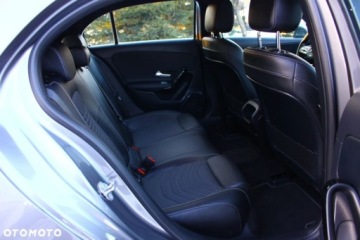 Mercedes Klasa A W177/V177 Hatchback 1.3 160 109KM 2020 Mercedes-Benz Klasa A Mercedes-Benz Klasa A 160 Style 1.3 Benzyna 109KM, zdjęcie 33