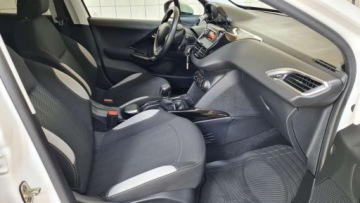 Peugeot 2008 I SUV 1.2 VTi 82KM 2013 Peugeot 2008 1,2 VTi, 82 KM, 142 Tys.km, 100 Bezwypadkowy, Gwarancja 1.2, zdjęcie 18