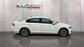 Volkswagen Passat B8 Limousine Facelifting 2.0 TSI 190KM 2021 Volkswagen Passat 2.0 TSI Elegance DSG sedan, zdjęcie 5