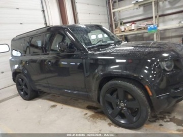 Land Rover Defender IV (L663) 2022 Land Rover Defender 110 X-Dynamic Se 2022 3.0l 3.0 Benzyna 395KM, zdjęcie 1