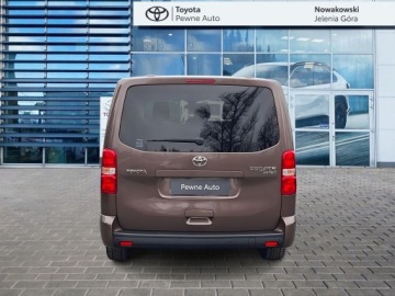 Toyota Proace II Furgon Medium 2.0 D-4D 177KM 2024 Toyota PROACE VERSO 2.0 D4-D Long Business Toyota, zdjęcie 5