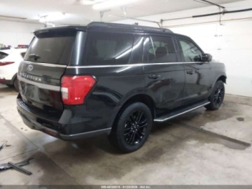 Ford Expedition III 2022 Ford Expedition XLT 2022 3.5 Benzyna 380KM, zdjęcie 5