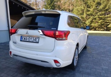 Mitsubishi Outlander III SUV PHEV Facelifting 2020 2.4 PHEV 224KM 2020 Mitsubishi Outlander Mitsubishi Outlander 2.4 4WD Diamant 2.4 224KM, zdjęcie 7