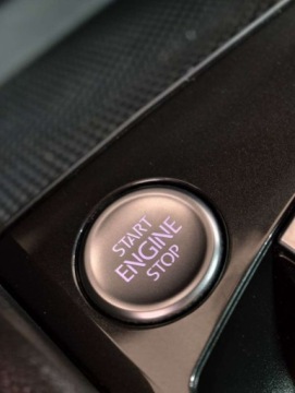 Volkswagen Tiguan II SUV Facelifting 2.0 TDI 150KM 2022 Volkswagen Tiguan Elegance 2.0 TDI 150KM DSG Salon PL Matrix Pakiet ser, zdjęcie 22