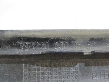 LIŠTA DVEŘE LEVÝ PŘEDNÍ SPODNÍ W220 A2206900562