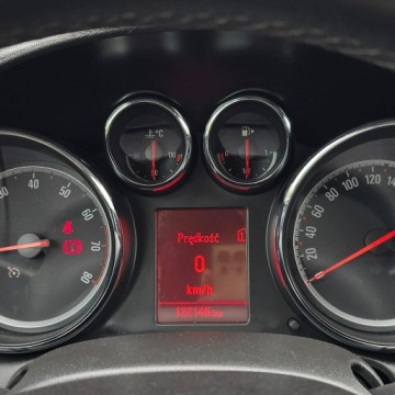 Opel Astra J GTC 1.4 100KM 2013 Opel Astra J 1.4 100KM Selection Manual, zdjęcie 32