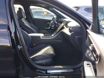 Mercedes Klasa C W206 2024 Mercedes-Benz Klasa C 2024, 2.0L, C 300 2.0 Benzyna 255KM, zdjęcie 8