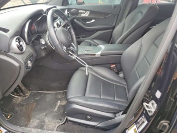 Mercedes GLC C254/X254 2023 Mercedes-Benz GLC 300 Coupe 4matic 2023 2.0 Benzyna 255KM, zdjęcie 7