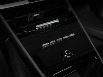 Porsche Cayenne III SUV Facelifting 3.0 353KM 2025 PORSCHE Cayenne Coupe Black Edition Suv 2.0 (353KM) 2025, zdjęcie 7