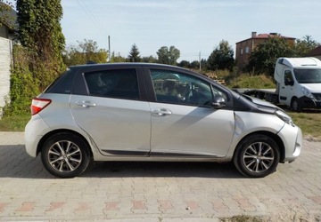 Toyota Yaris III Hatchback 5d Facelifting 2017 1.0 VVT-i 72KM 2019 Toyota Yaris Y20 Okazja Benzyna 72KM, zdjęcie 13