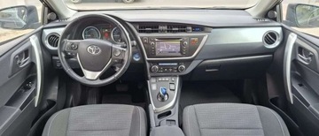 Toyota Auris II 2013 Toyota Auris Toyota Auris 1.8 Hybryda 99KM, zdjęcie 10