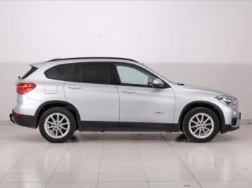 BMW X1 F48 Crossover sDrive18d 150KM 2016 BMW X1 sDrive18d, Navi, Klima, Klimatronic, zdjęcie 5