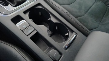 Volkswagen Arteon Fastback Facelifting 2.0 TDI 200KM 2022 Volkswagen Arteon Shooting Brake 2.0TDI 200KM 4x4, zdjęcie 33