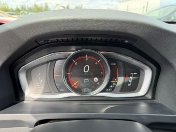 Volvo V60 I 2017 Volvo V60 automat, navi, kamera, AWD, gwarancja!, zdjęcie 6