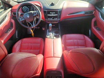 Maserati Levante 2022 Maserati Levante Modena 2022 3.0l 3.0 Benzyna 424KM, zdjęcie 8