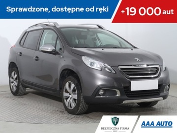 Peugeot 2008 I SUV Facelifting 1.2 PureTech 110KM 2016 Peugeot 2008 1.2 PureTech, Salon Polska