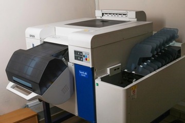 EPSON D3000 SureLab МАЛЫЙ ПРОБЕГ