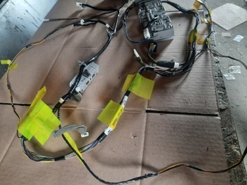 KOLEOS I FACELIFT LAMPA POLSTROVÁNÍ SVAZEK KPL. SOLAR