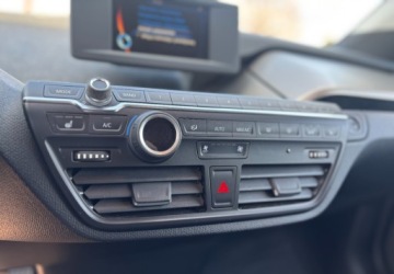 BMW i3 Hatchback i3 Facelifting 94 Ah R2 (Range Extender) 170KM 2018 BMW i3 Hybryda Plug-In 63tys NETTO Hybryda 170KM, zdjęcie 17