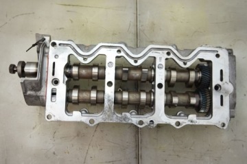 Распредвал 7701474015 3.0 dci P9X Renault Vel