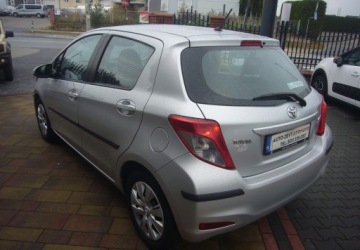 Toyota Yaris III Hatchback 5d 1.0 VVT-i 69KM 2013 Toyota Yaris Toyota Yaris III Salon PL - I wlasciciel Benzyna 69KM, zdjęcie 8