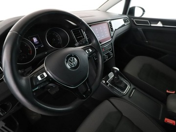 Volkswagen Golf Sportsvan Sportsvan Facelifting 1.5 TSI ACT 150KM 2019 Volkswagen Golf Sportsvan Highline automat, zdjęcie 13