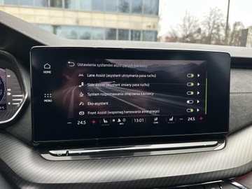 Skoda Octavia IV Liftback 2.0 TDI SCR 200KM 2022 Skoda Octavia RS 2.0 TDI 200KM 4x4 Fotele Ergonomi, zdjęcie 15